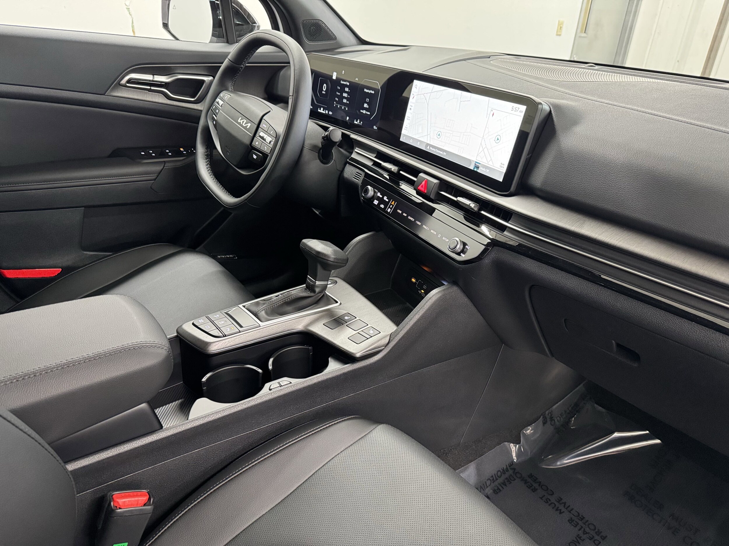 2026 Kia Sportage X-Line photo 4
