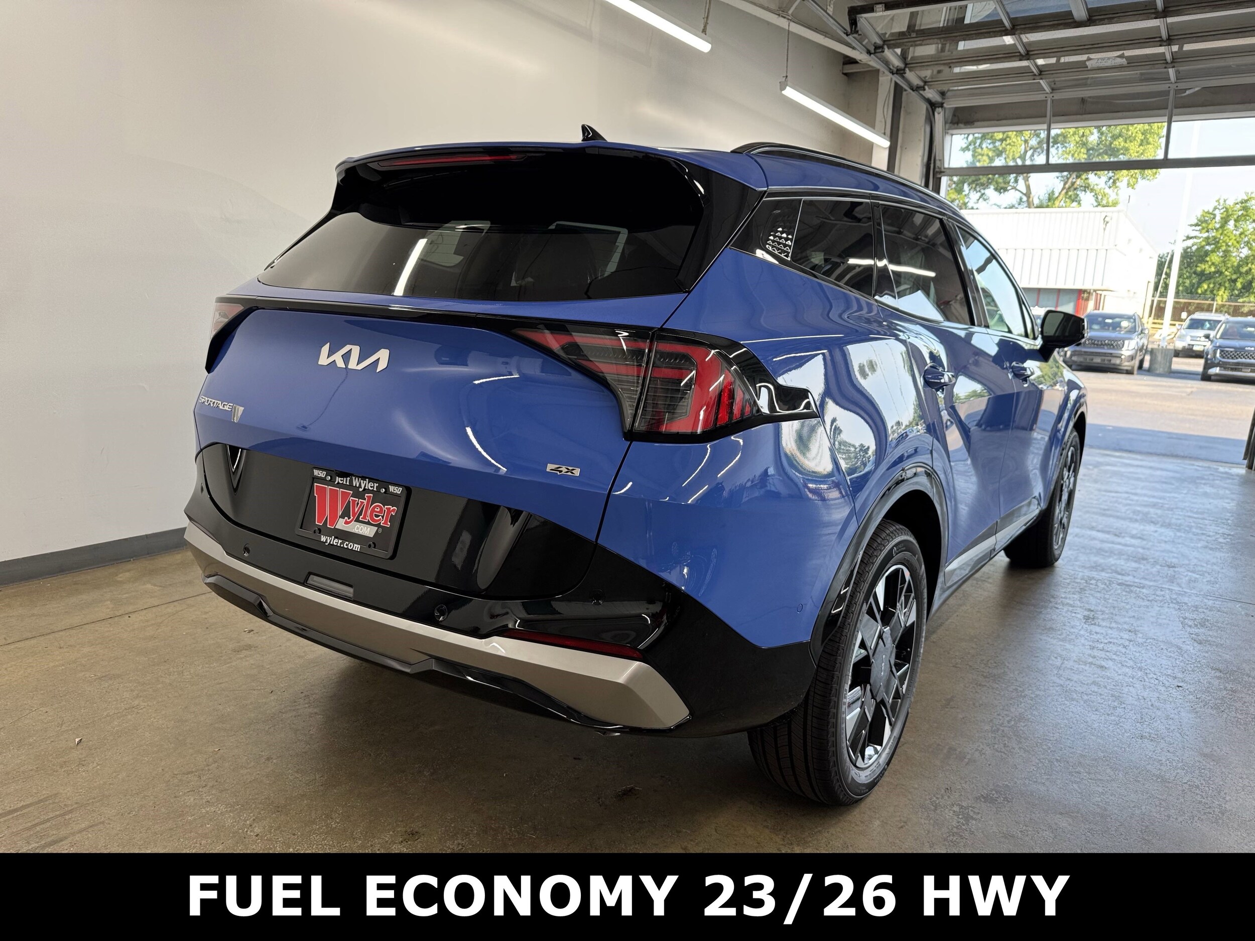 2026 Kia Sportage photo 3