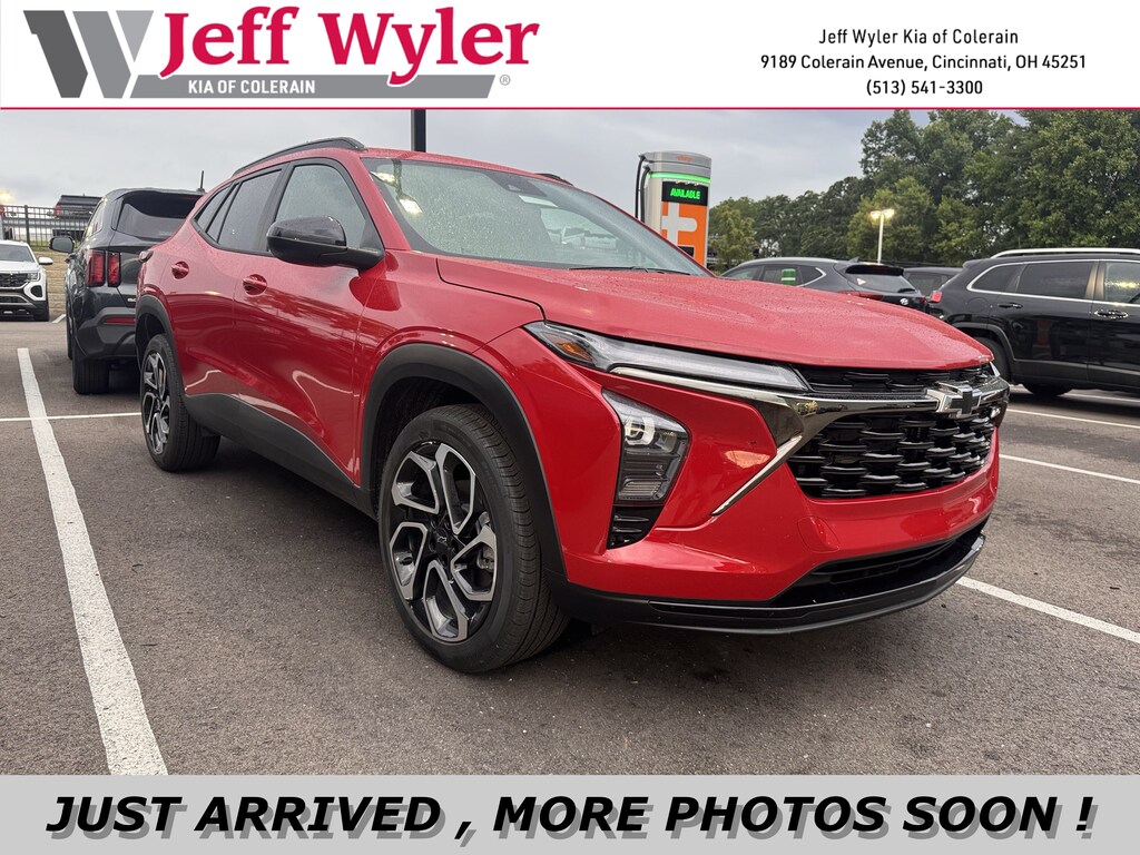 Used 2026 Chevrolet Trax 2RS SUV