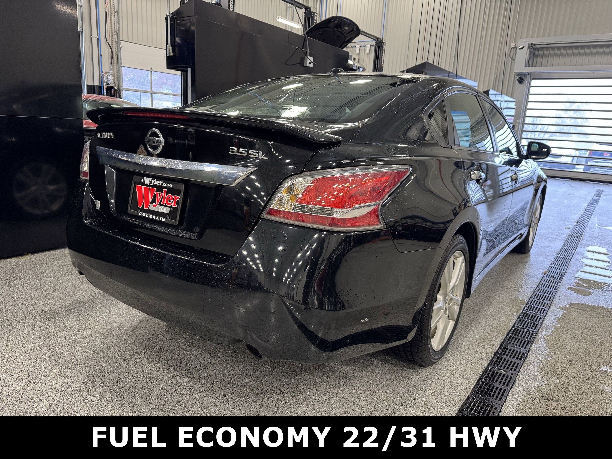 2014 Nissan Altima 3.5 SL photo 2