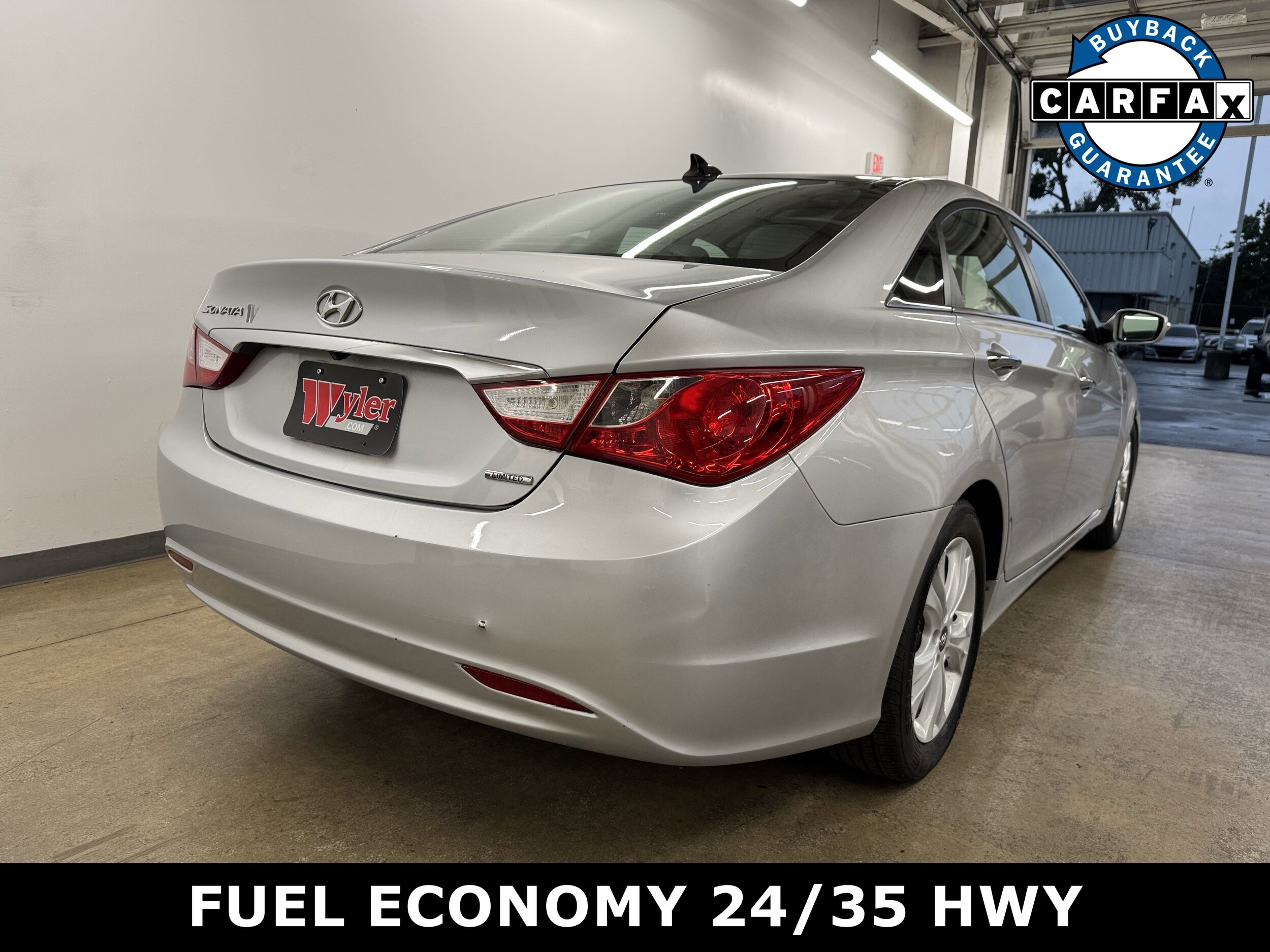 2012 Hyundai Sonata Limited photo 3