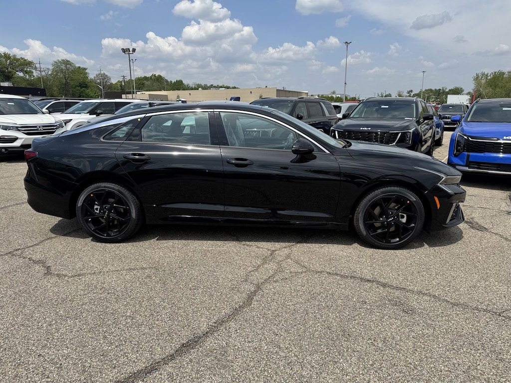 New 2026 Kia K5 GT-Line Sedan
