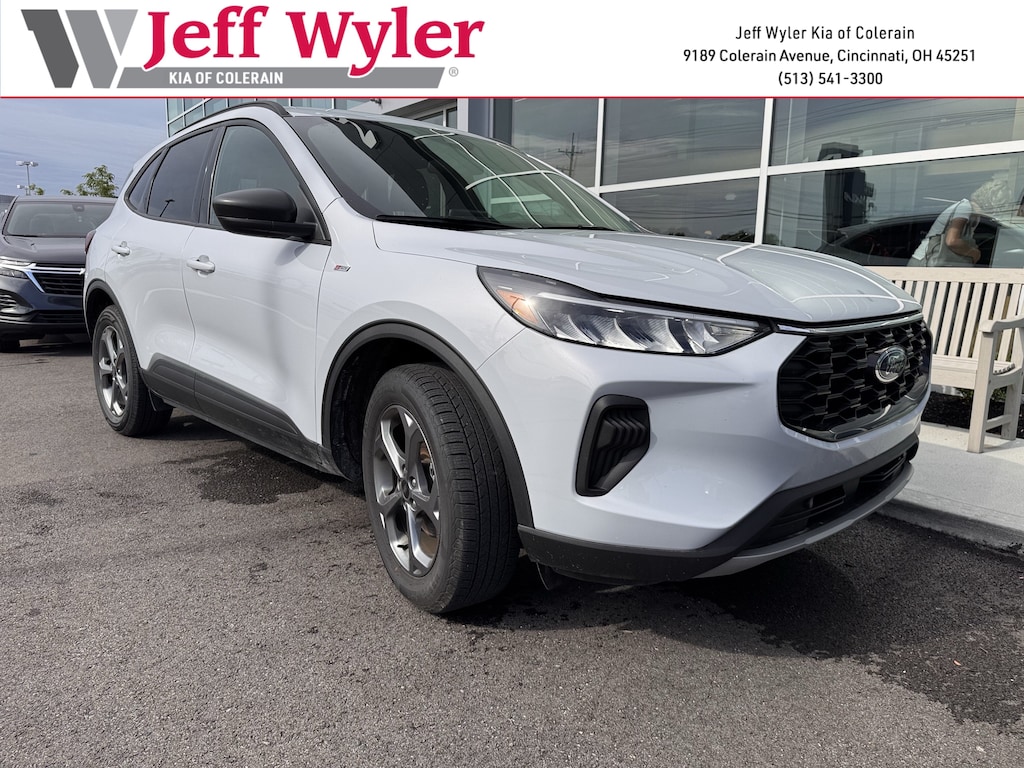 Used 2025 Ford Escape ST-Line SUV