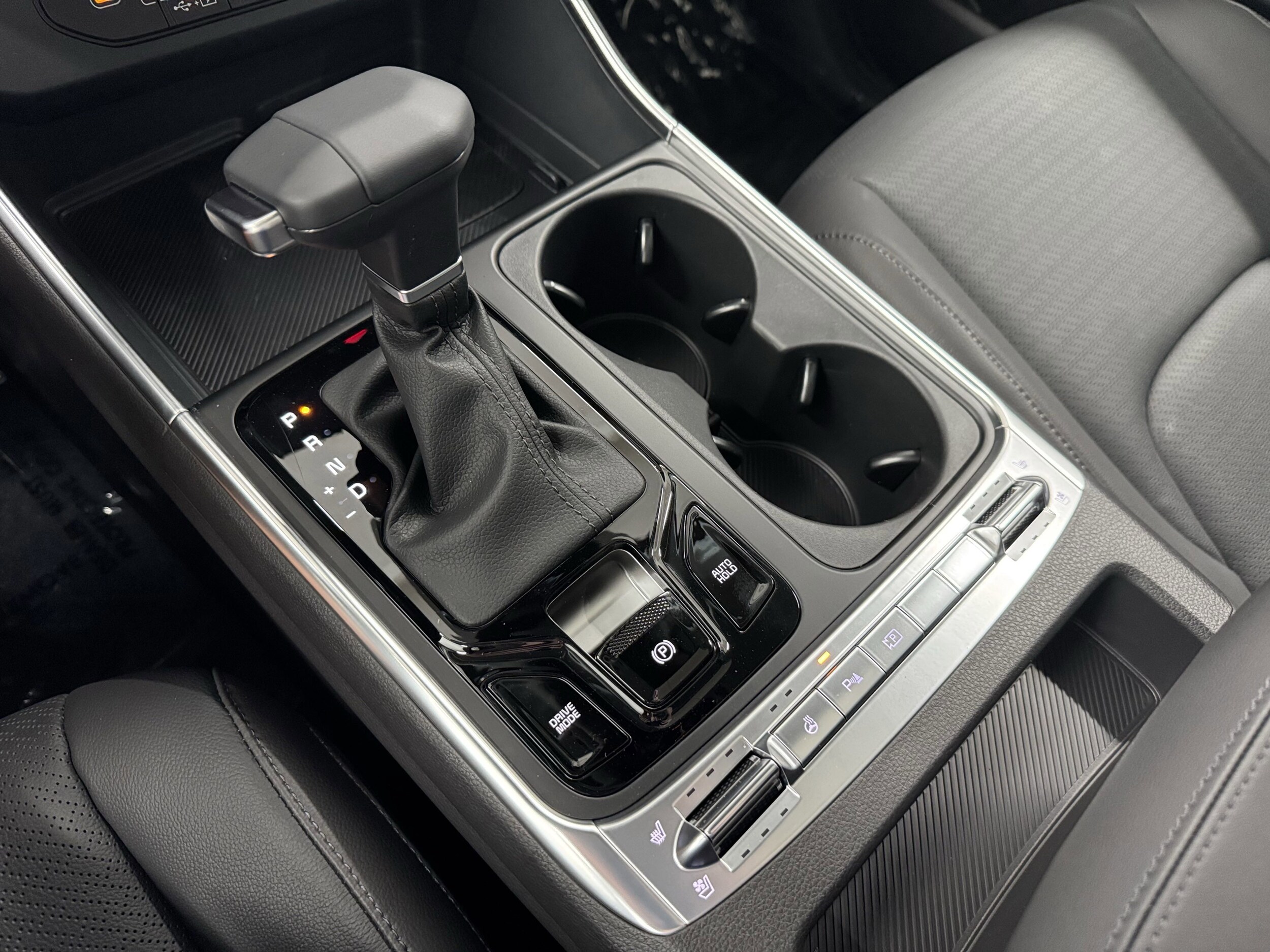 2026 Kia Carnival SX Prestige - Photo 14