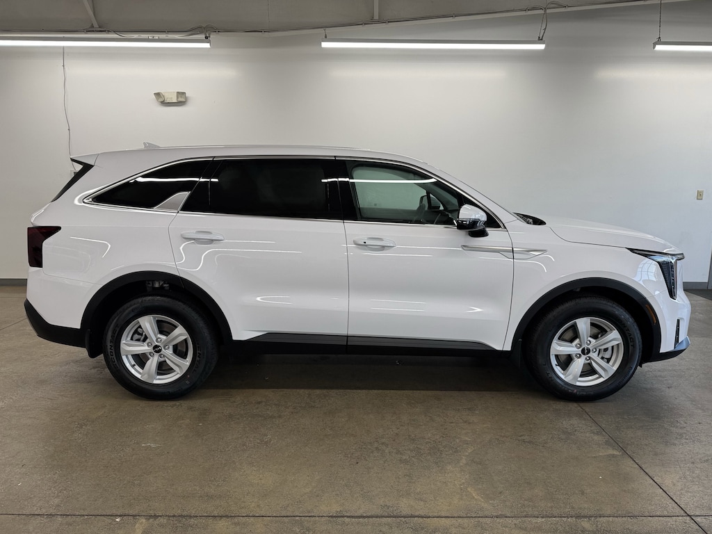 New 2025 Kia Sorento LX SUV