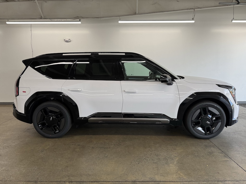New 2026 Kia EV9 GT-Line SUV