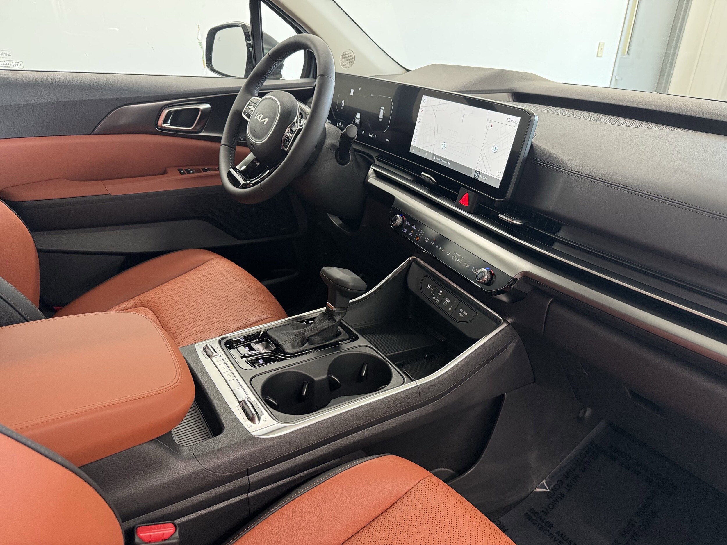 2026 Kia Carnival SX Prestige photo 3