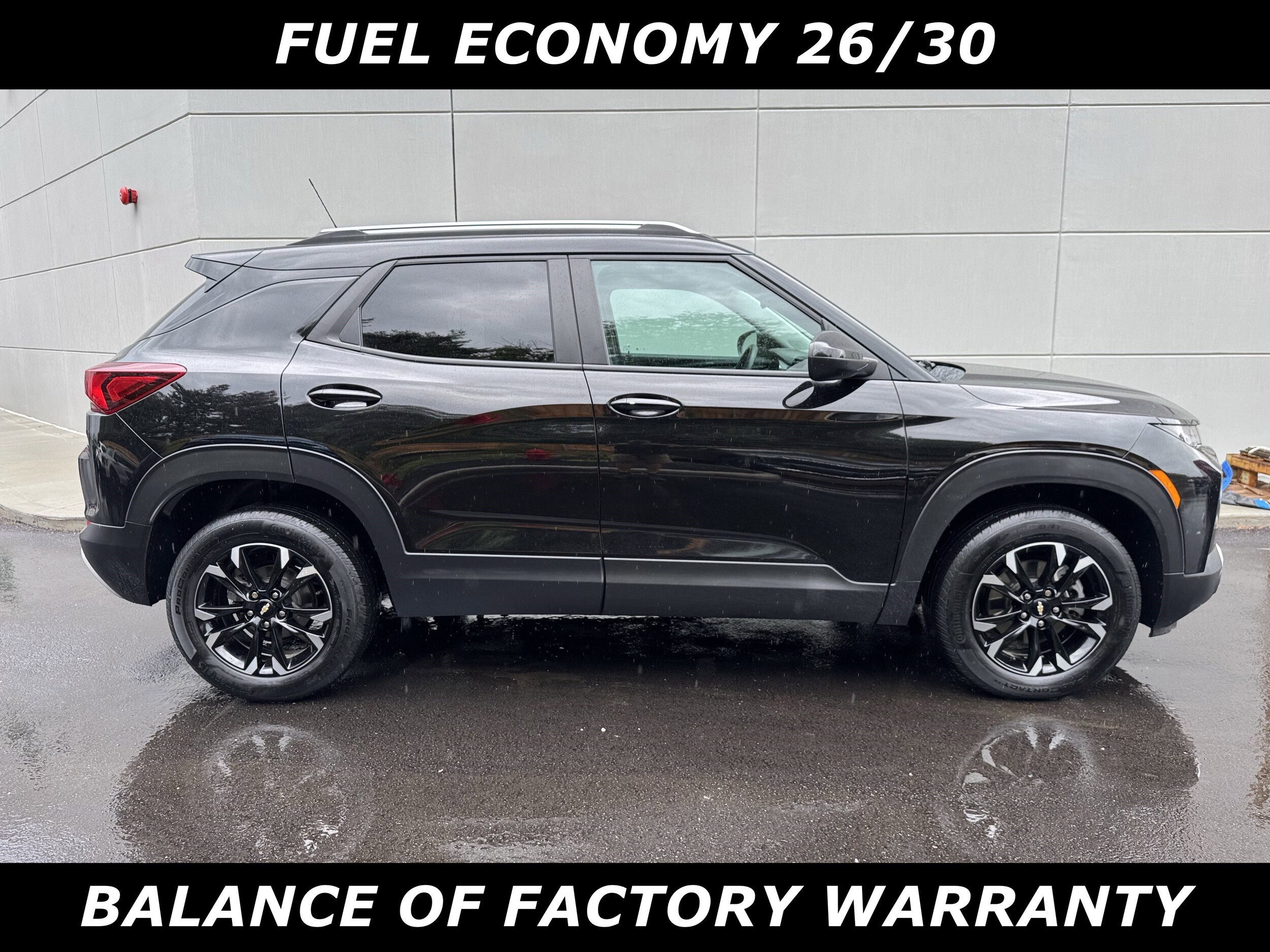 2023 Chevrolet Trailblazer LT photo 2