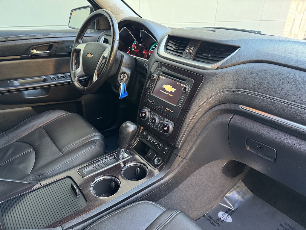 Used 2017 Chevrolet Traverse LT w/2LT SUV