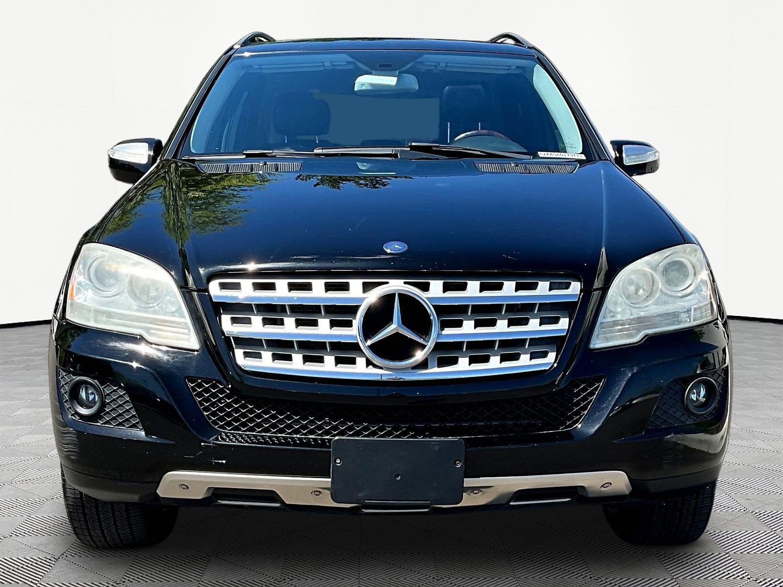 Used 2010 Mercedes-Benz M-Class ML350 with VIN 4JGBB8GB2AA560179 for sale in Cincinnati, OH
