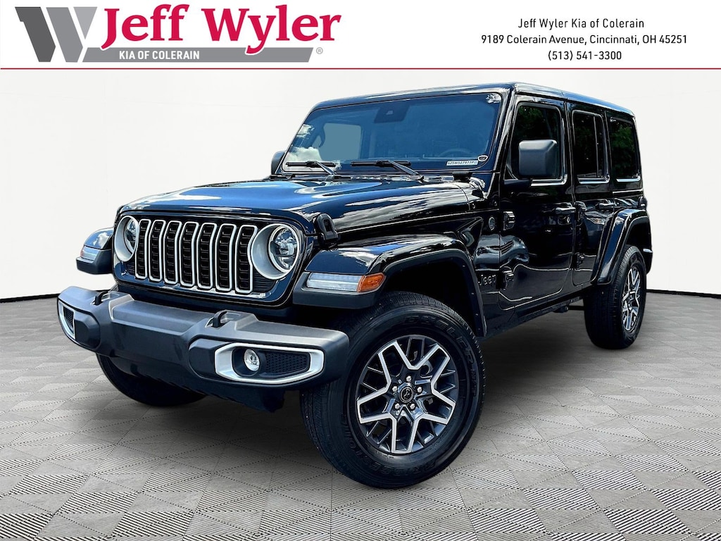 Used 2025 Jeep Wrangler Sahara SUV
