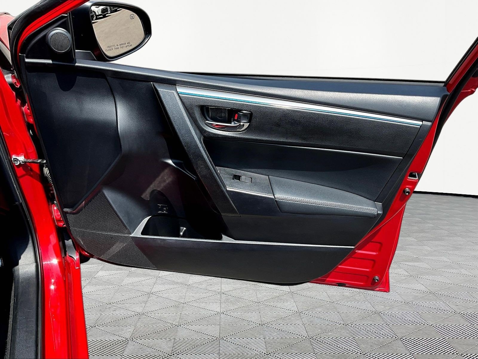 2016 Toyota Corolla S Plus - Photo 27