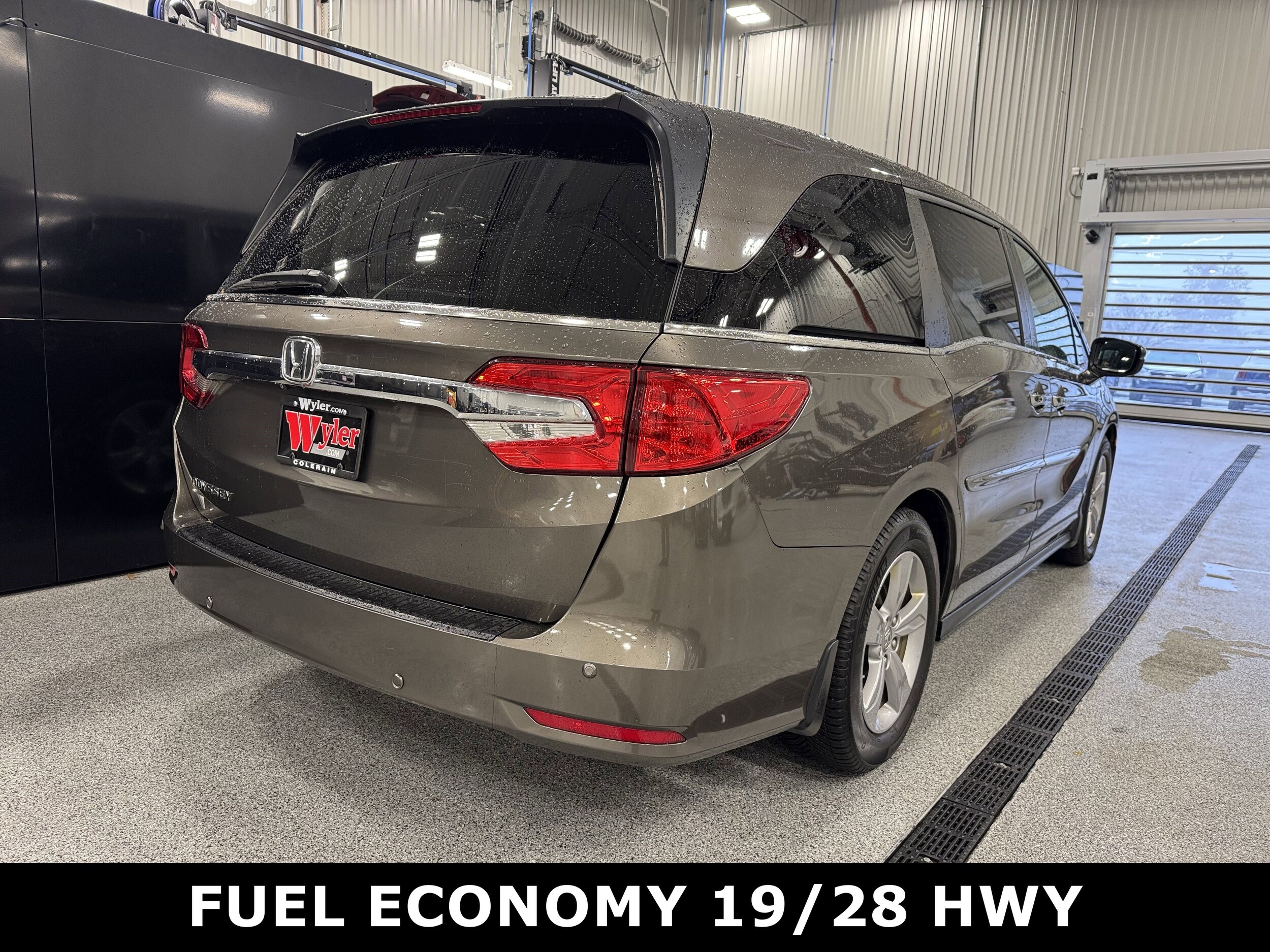 2019 Honda Odyssey EX-L photo 2