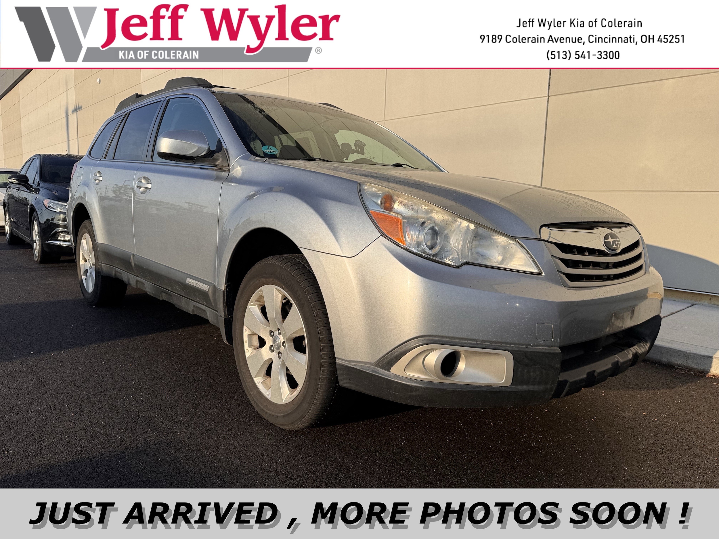 2012 Subaru Outback 2.5i Premium CVT's photo