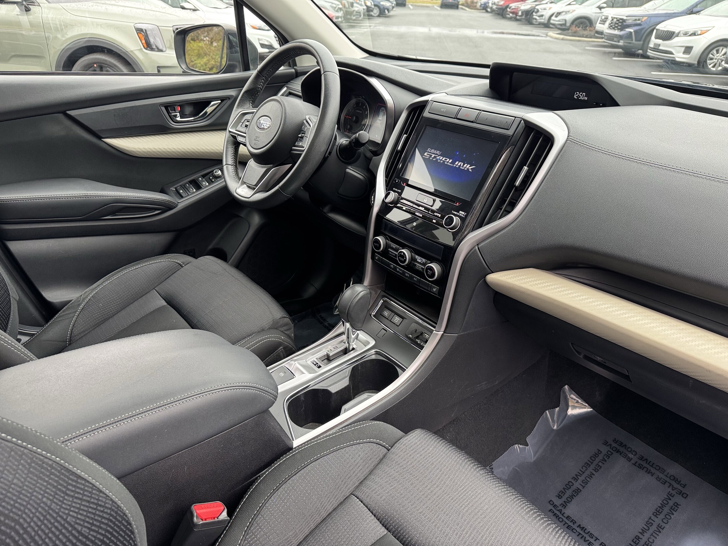 2019 Subaru Ascent Premium photo 2