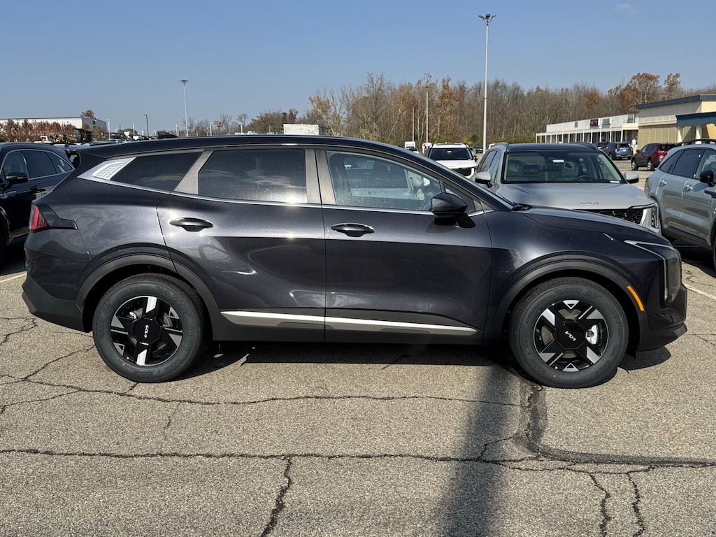 New 2026 Kia Sportage LX SUV