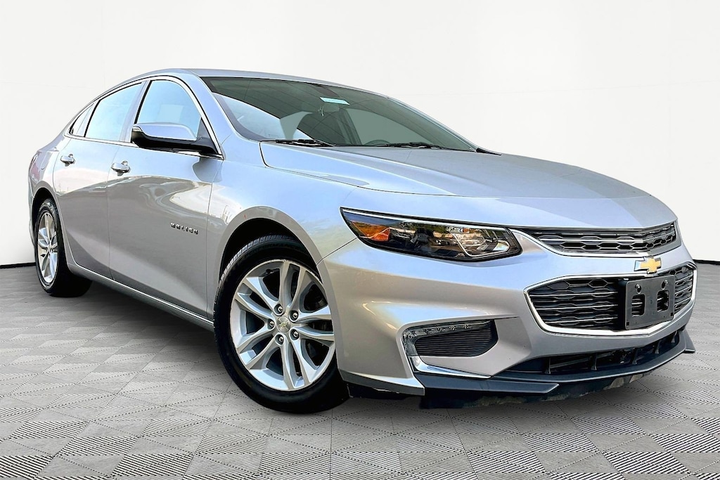 Used 2016 Chevrolet Malibu LT w/1LT Sedan