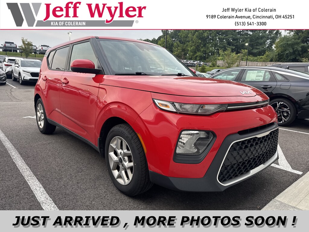 Used 2022 Kia Soul LX Hatchback