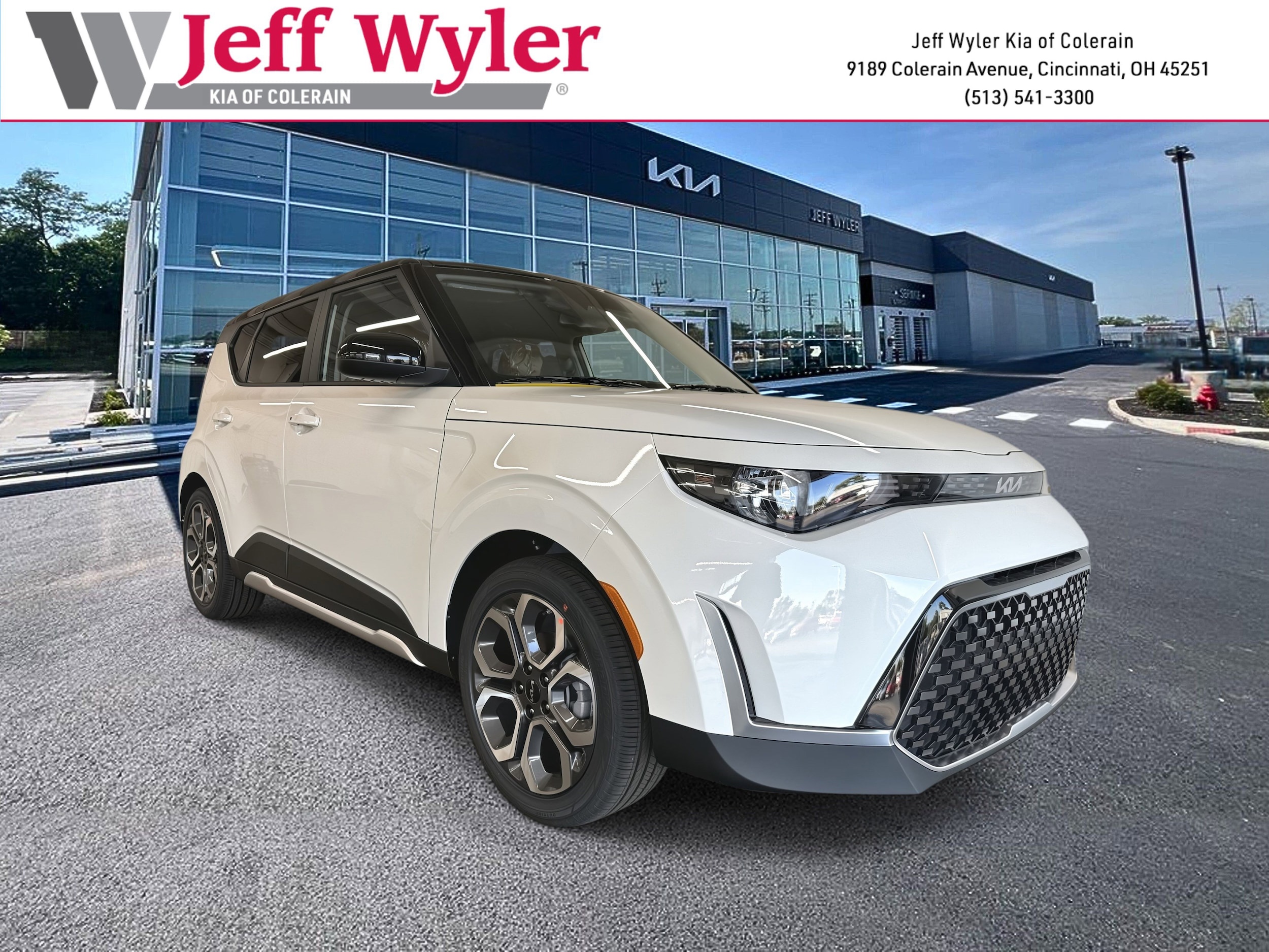 2025 Kia Soul EX's photo