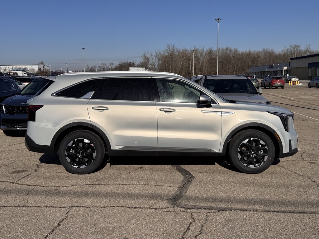 New 2026 Kia Sorento S SUV