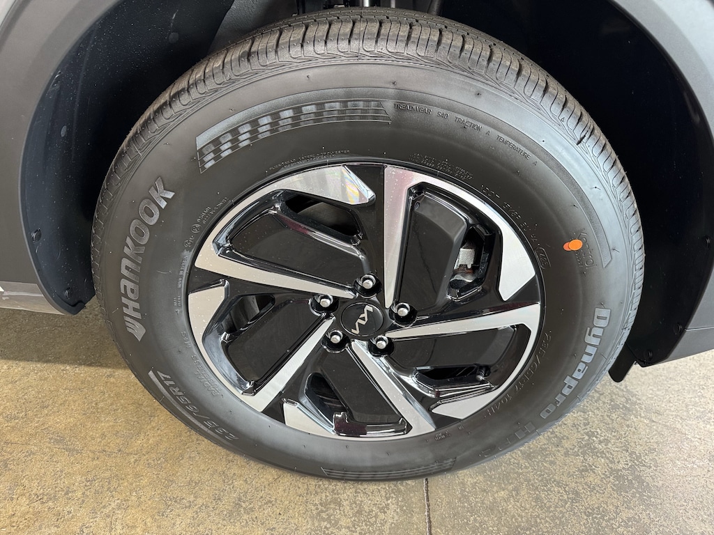 New 2025 Kia Sportage Hybrid LX SUV