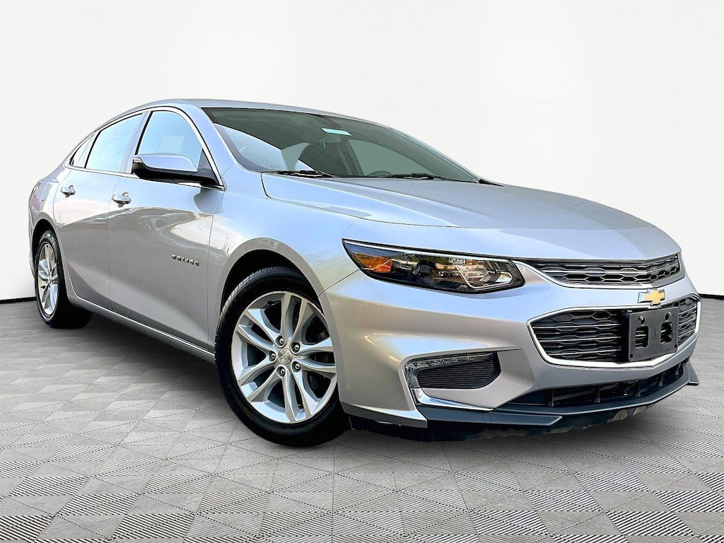 Used 2016 Chevrolet Malibu LT w/1LT Sedan