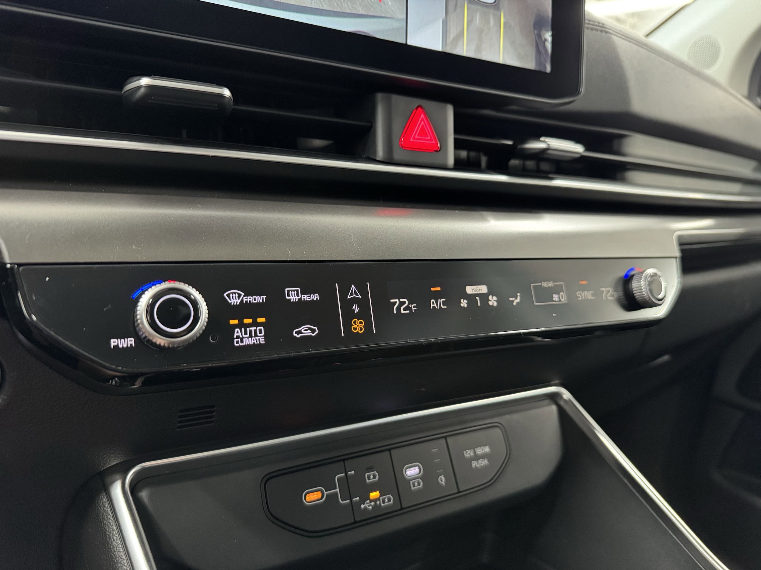 2026 Kia Carnival SX Prestige - Photo 12