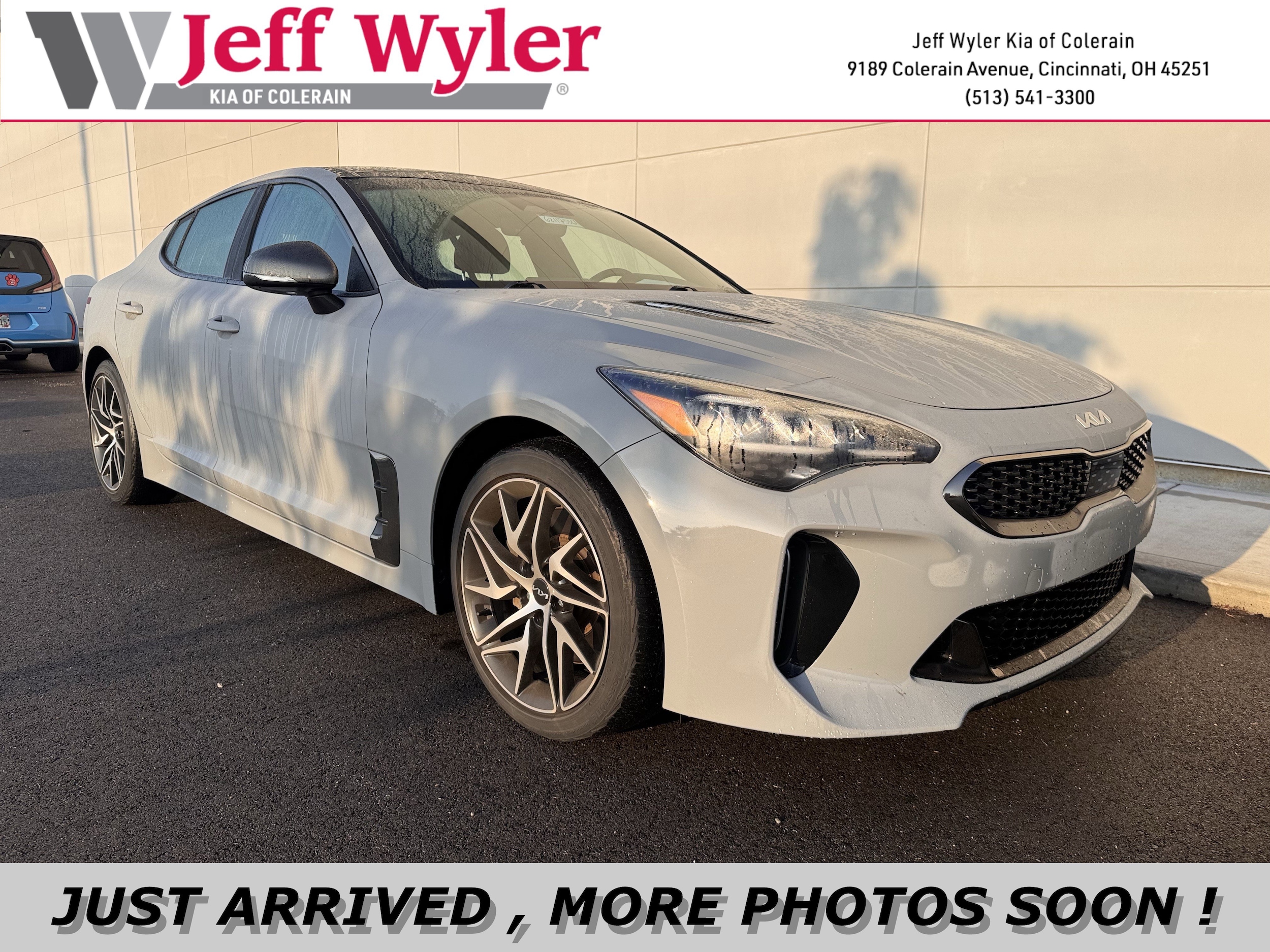 2022 Kia Stinger GT-Line AWD's photo