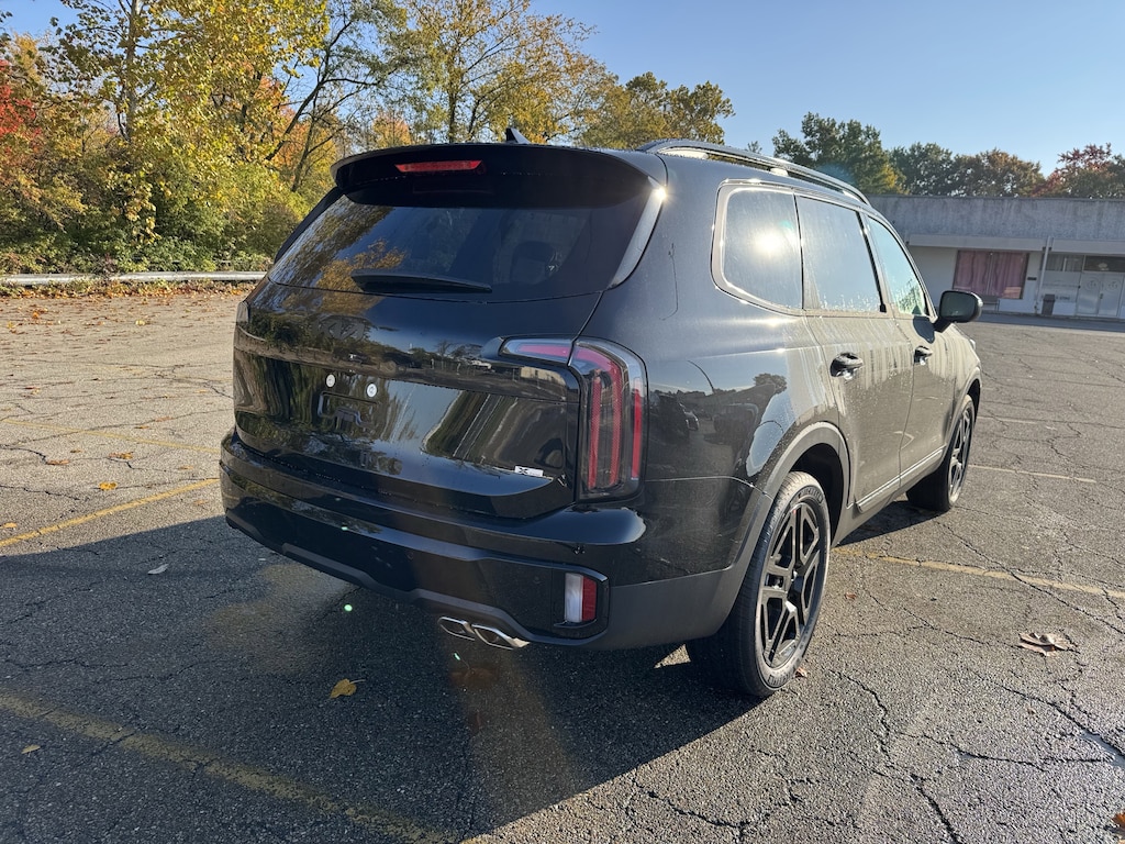 New 2025 Kia Telluride EX X-Line SUV
