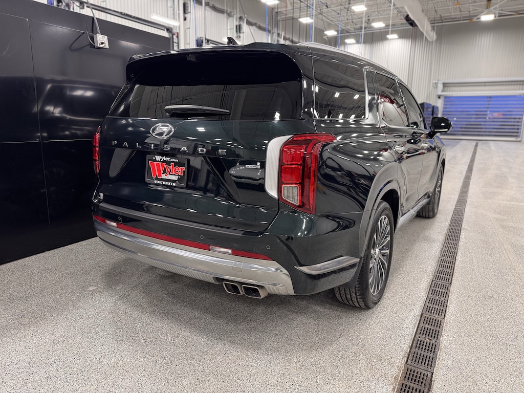 Used 2025 Hyundai Palisade Calligraphy SUV