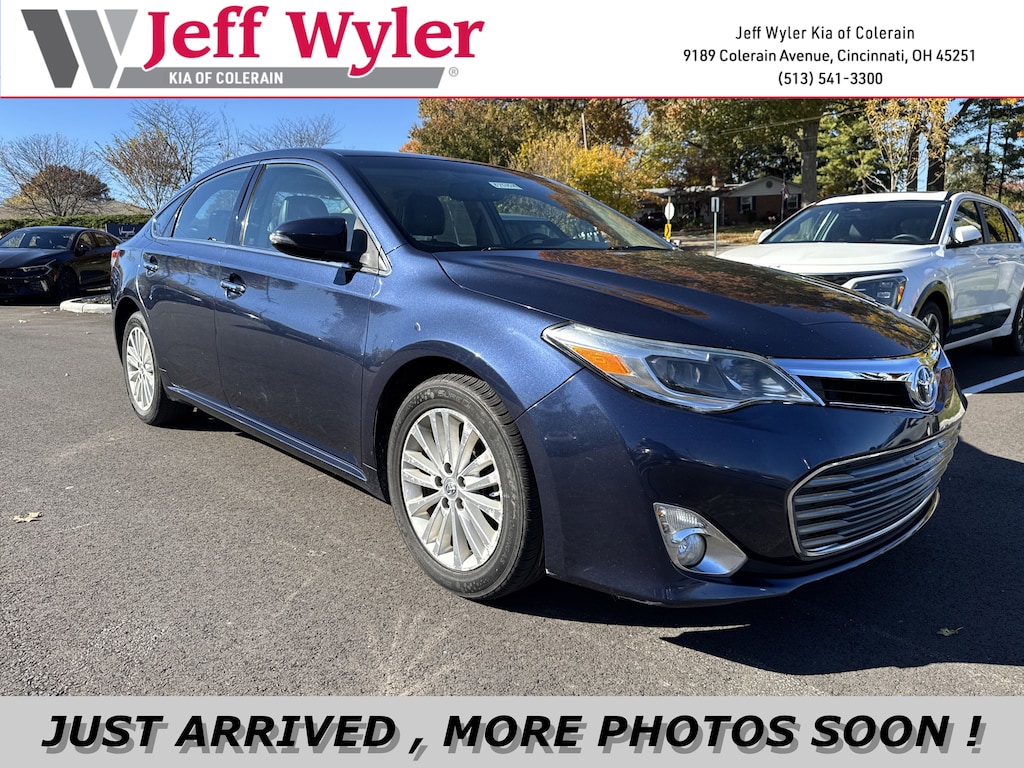 Used 2015 Toyota Avalon Hybrid XLE Touring Sedan