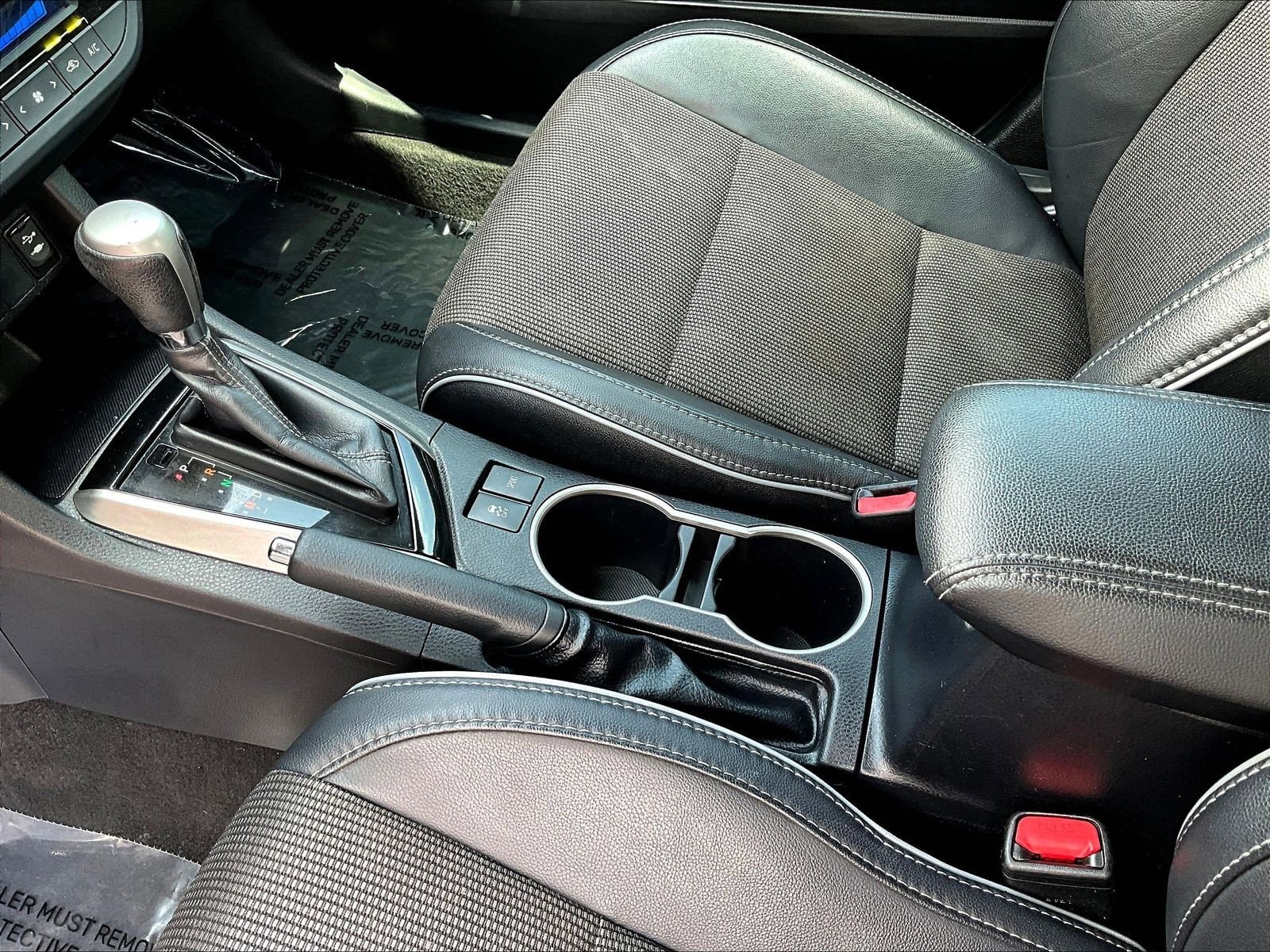 2016 Toyota Corolla S Plus - Photo 18