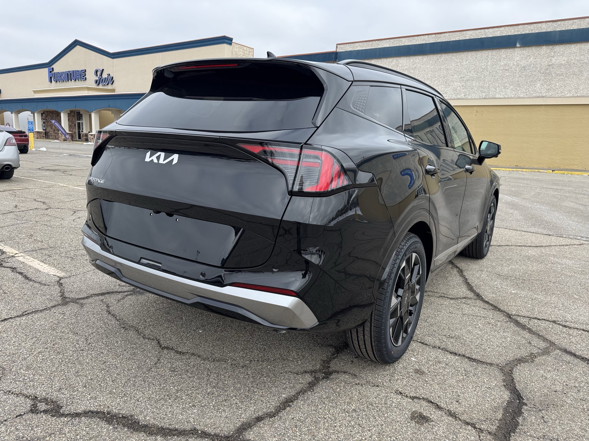 2026 Kia Sportage photo 3