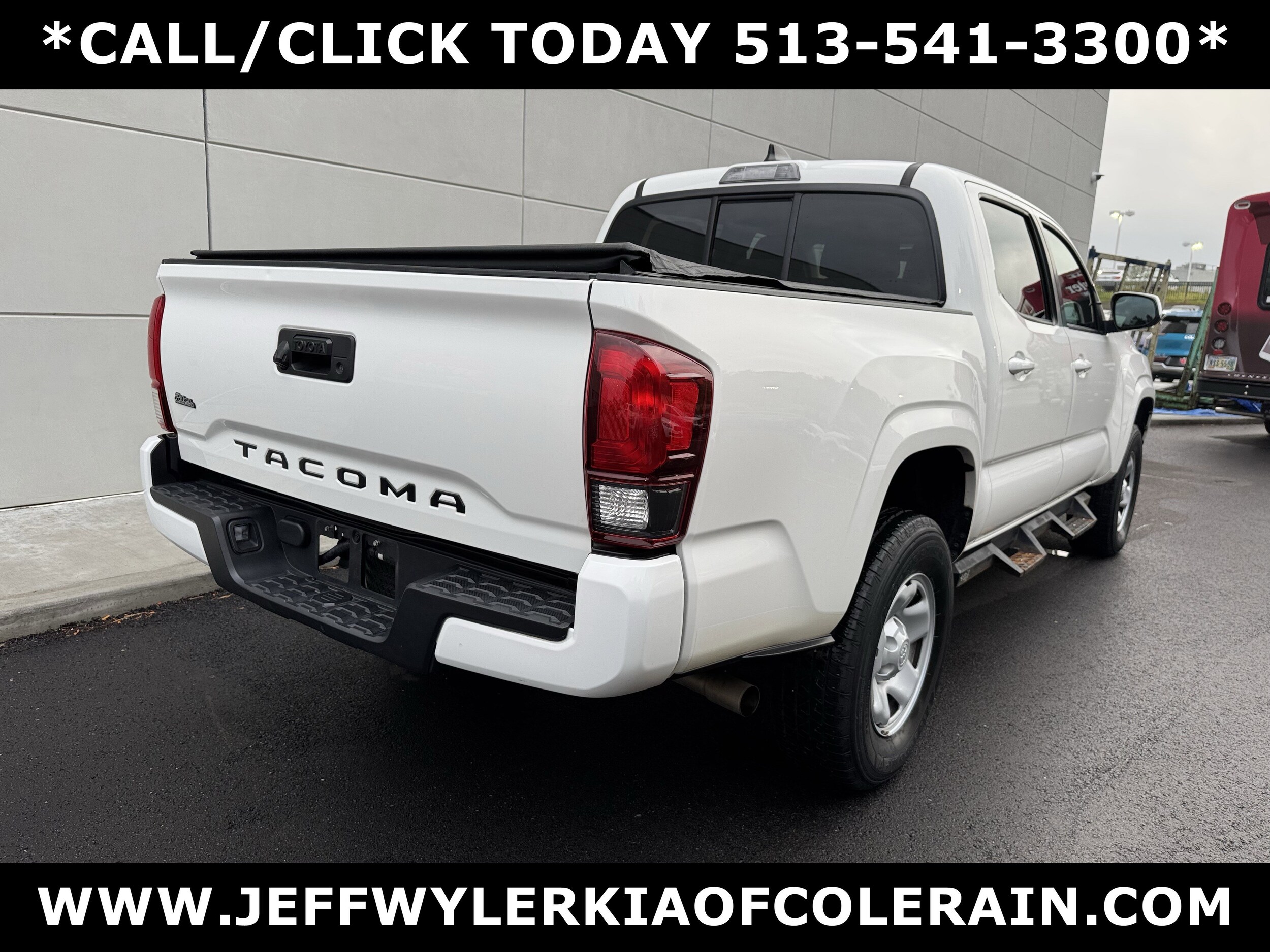 2021 Toyota Tacoma SR photo 3