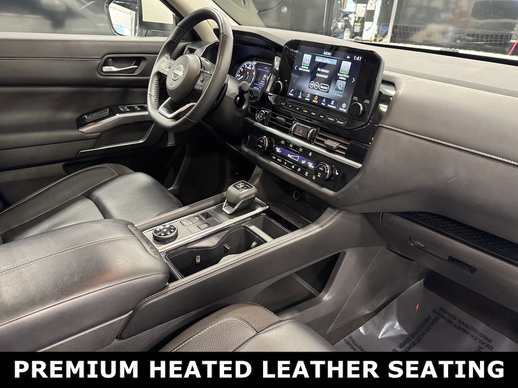 Used 2023 Nissan Pathfinder SL SUV