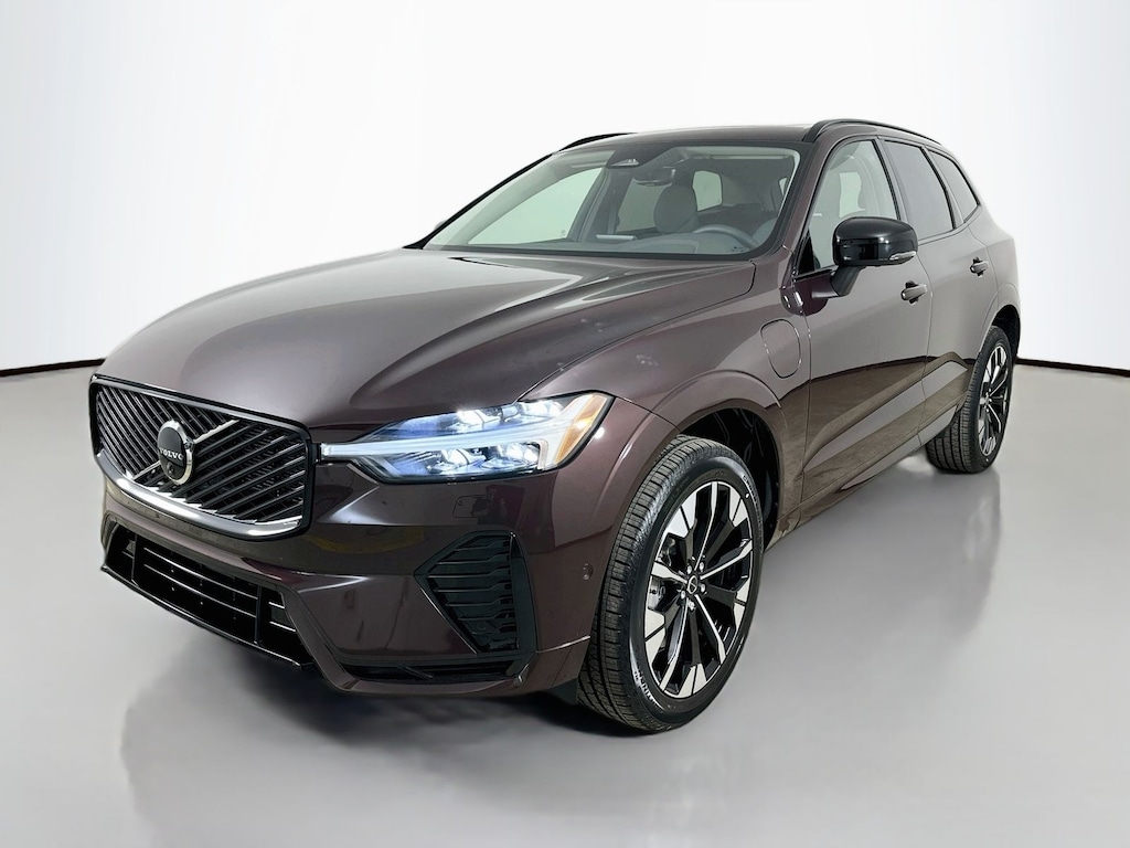 New 2026 Volvo XC60 plug-in hybrid T8 Plus SUV