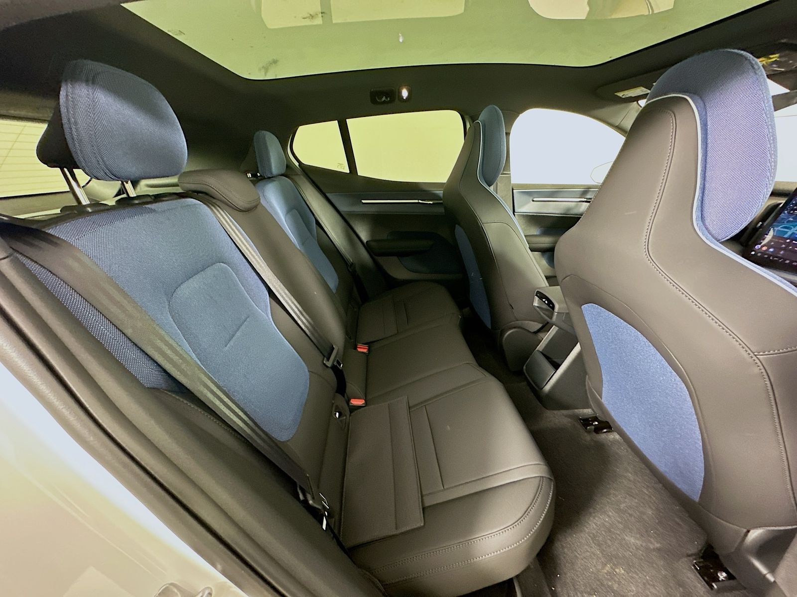 2026 Volvo EX30 Plus - Photo 41