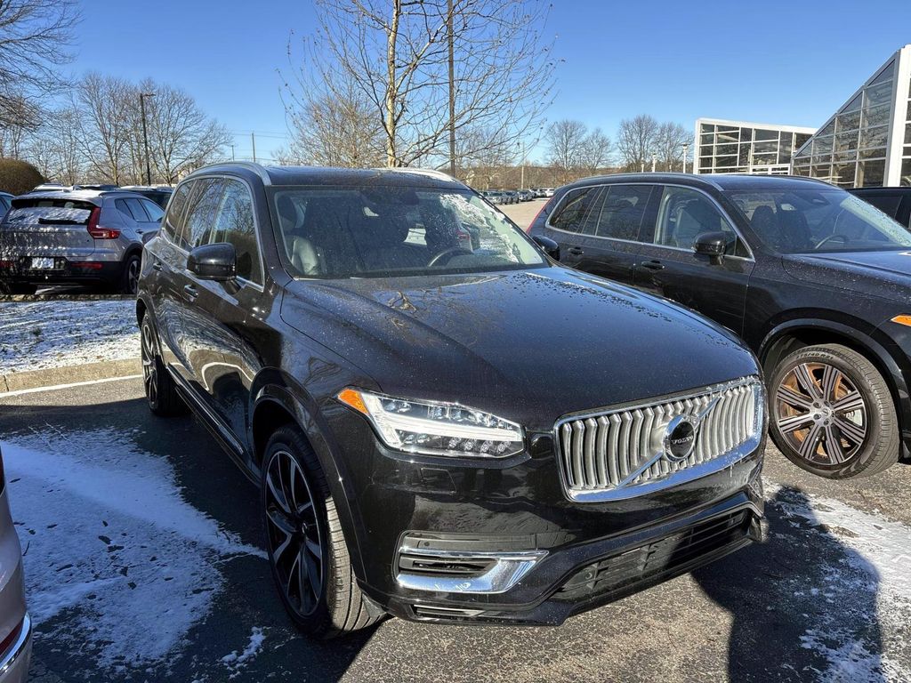 2021 Volvo XC90