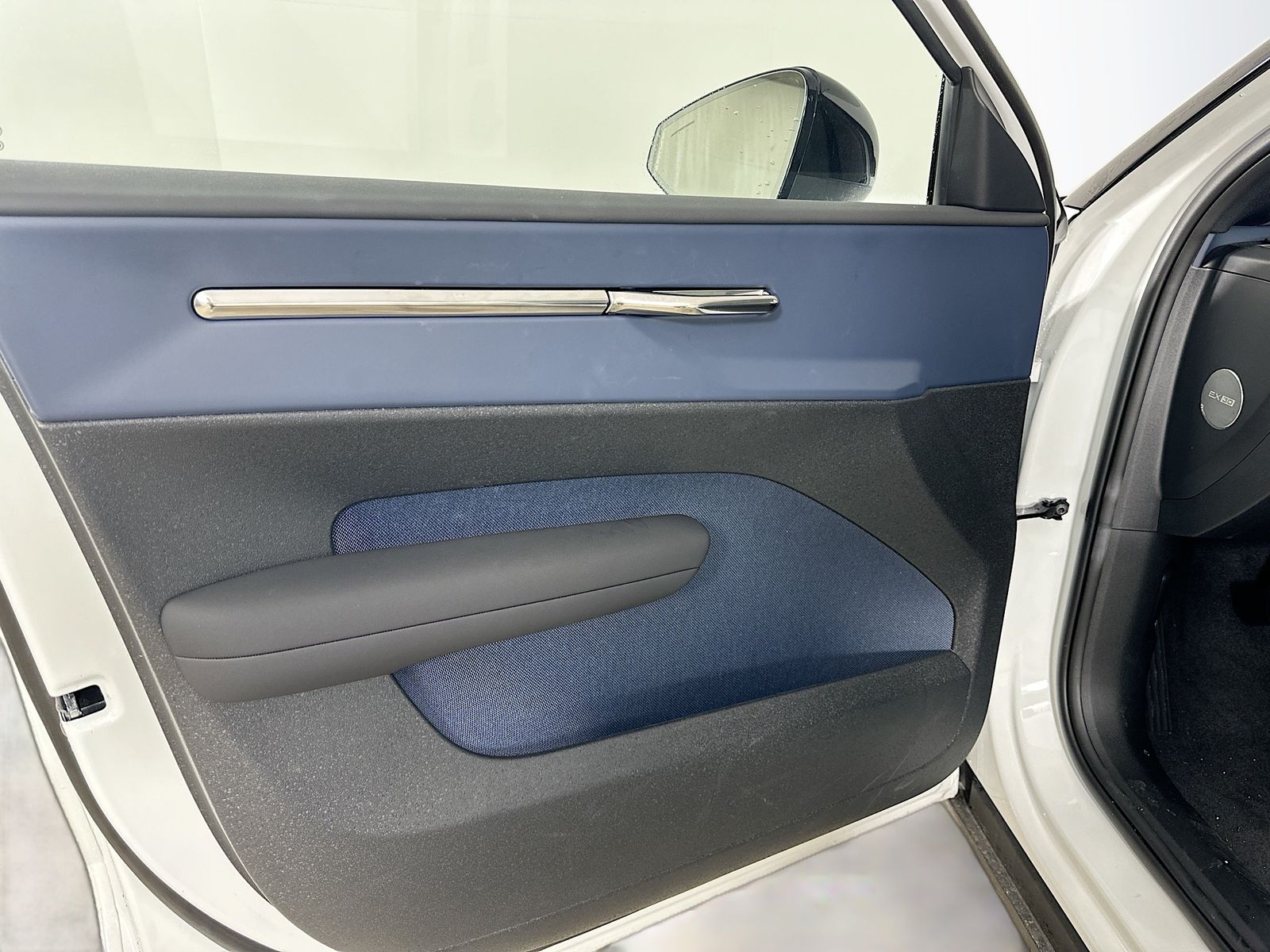 2026 Volvo EX30 Plus - Photo 15