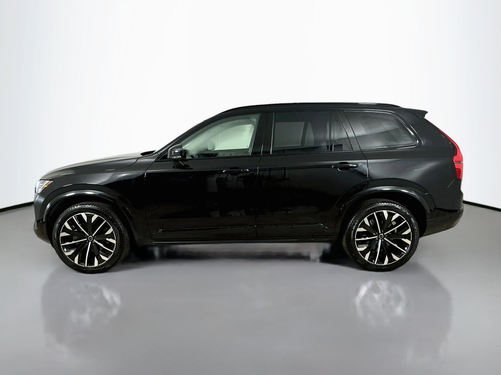 2026 Volvo XC90 Ultra - Photo 8