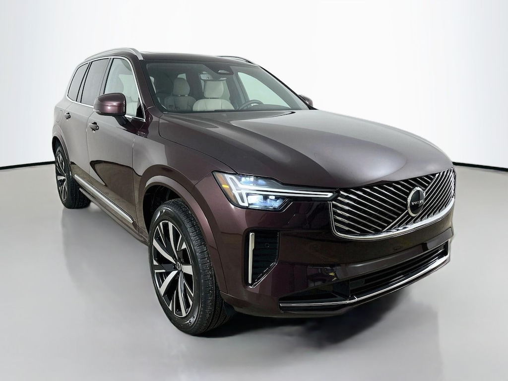 New 2026 Volvo XC90 B5 Core SUV