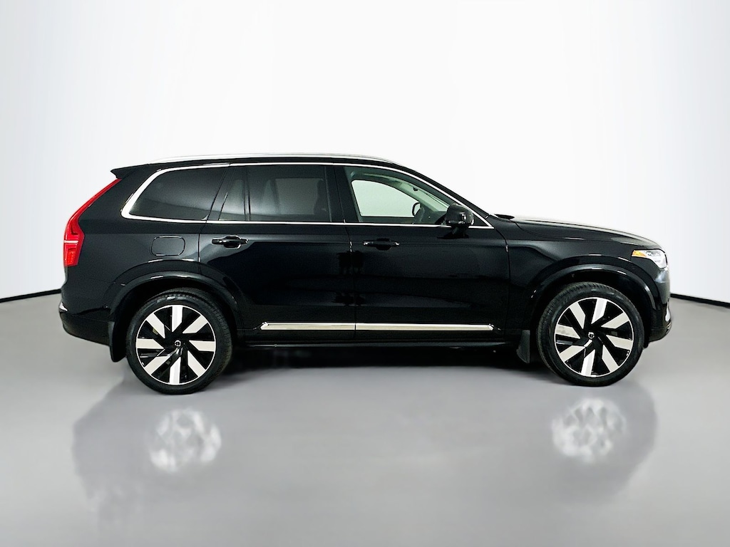 Used 2025 Volvo XC90 Plug-In Hybrid T8 Plus SUV