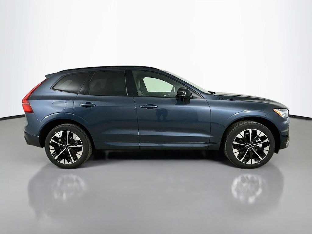 New 2026 Volvo XC60 B5 Plus SUV