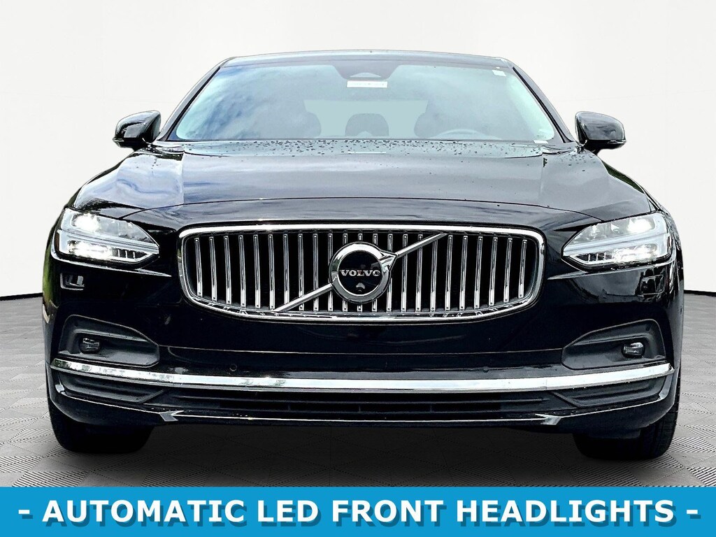 Used 2023 Volvo S90 Ultimate Sedan