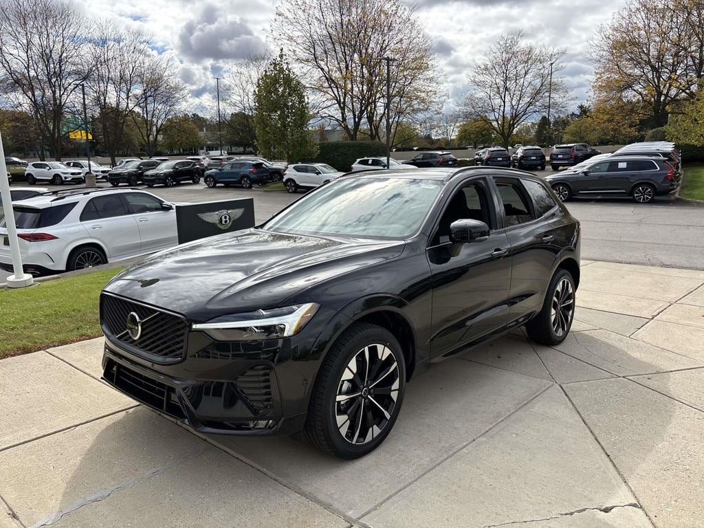 New 2026 Volvo XC60 B5 Plus SUV