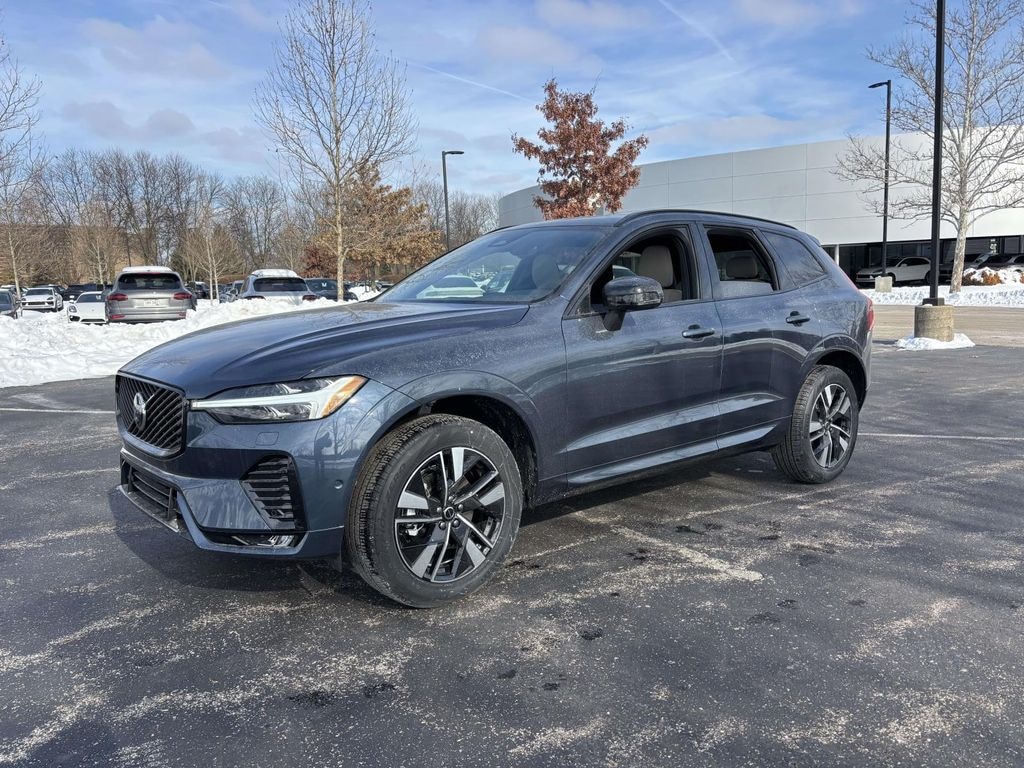 New 2026 Volvo XC60 B5 Plus SUV