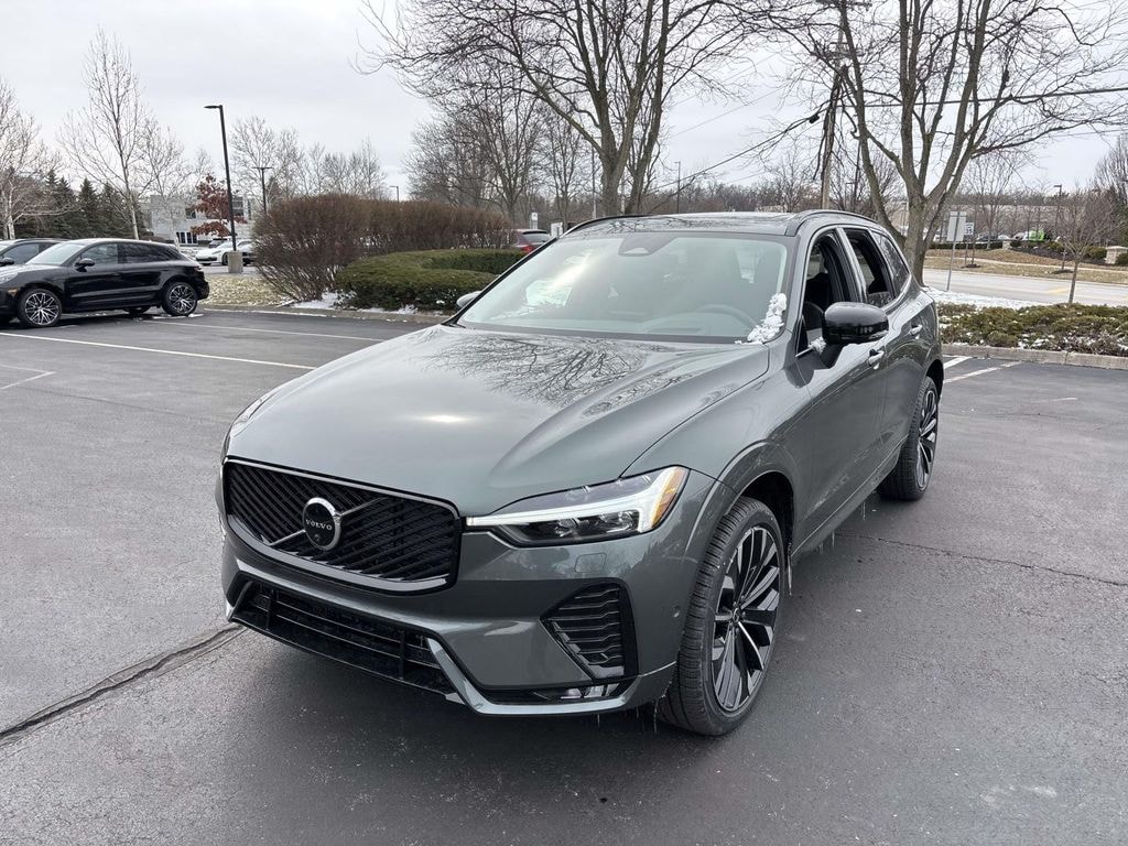 New 2026 Volvo XC60 B5 Ultra SUV