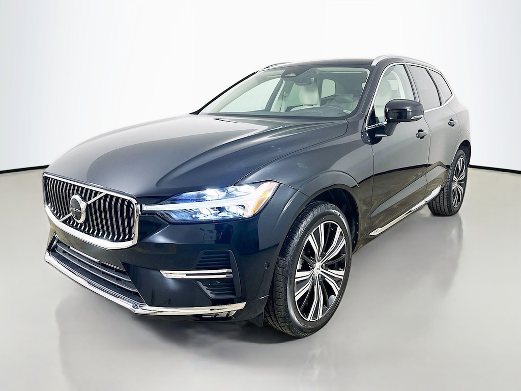 Used 2023 Volvo XC60 B5 Plus Bright Theme SUV