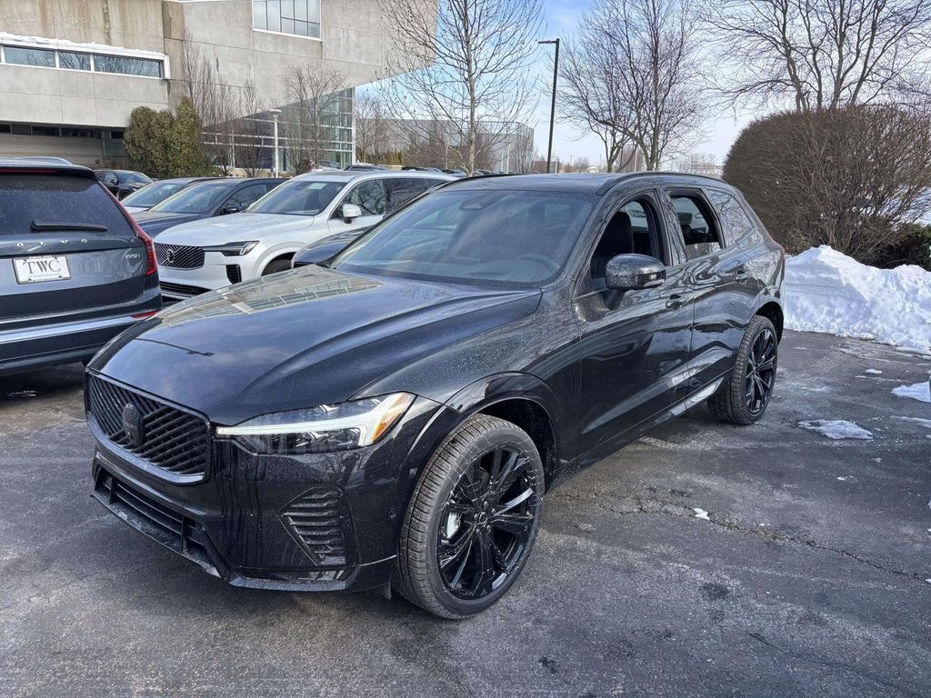 New 2026 Volvo XC60 B5 Ultra Black Edition SUV