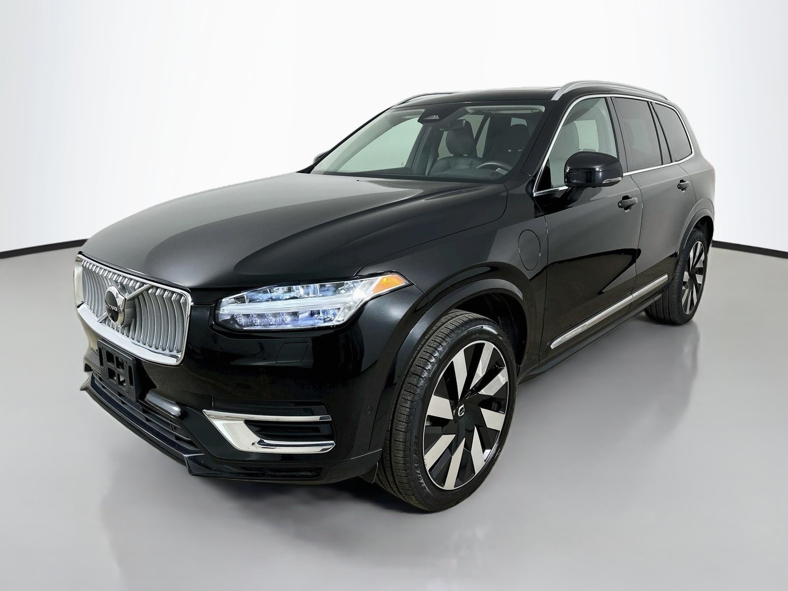  Volvo XC90 Recharge Plug-In Hybrid